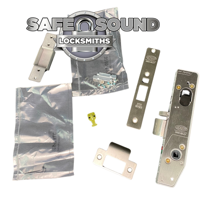 The new Selector® 3780 series mortice lock was designed to incorporate a greater range of lock functions into one primary lock.
In addition to industry first holdback capable lock, the Selector® 3780 series also includes an selectable anti-lockout feature.